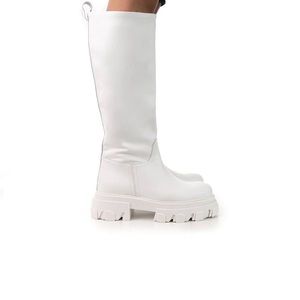 L'intervalle Marikina White Leather Boots